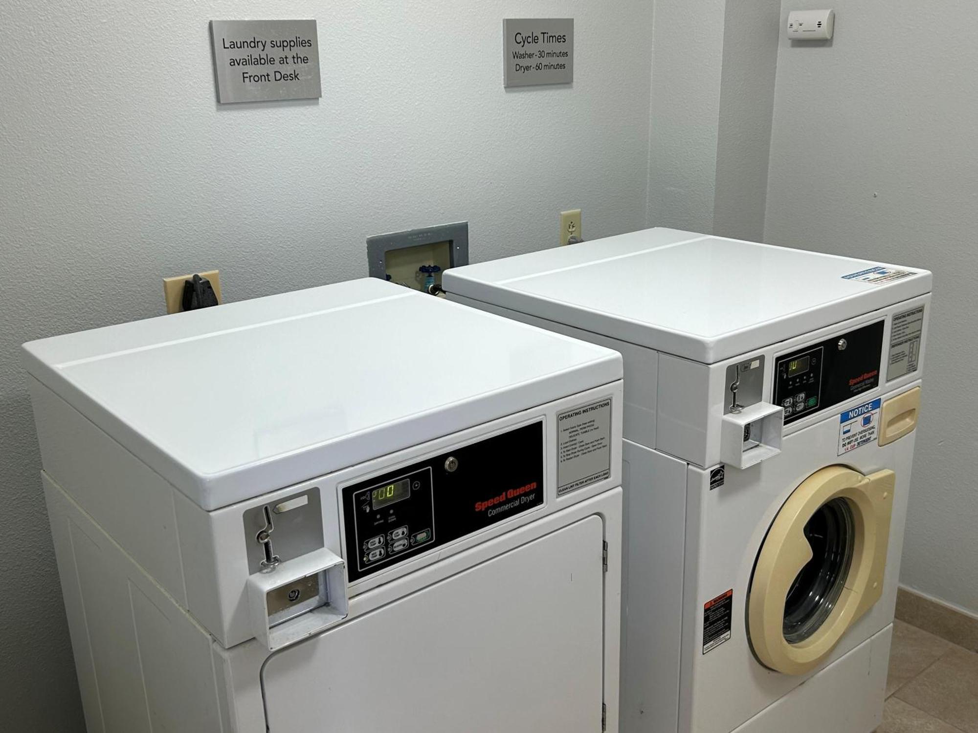 Best Western Plus Elgin - Chicago West Dundee Екстер'єр фото